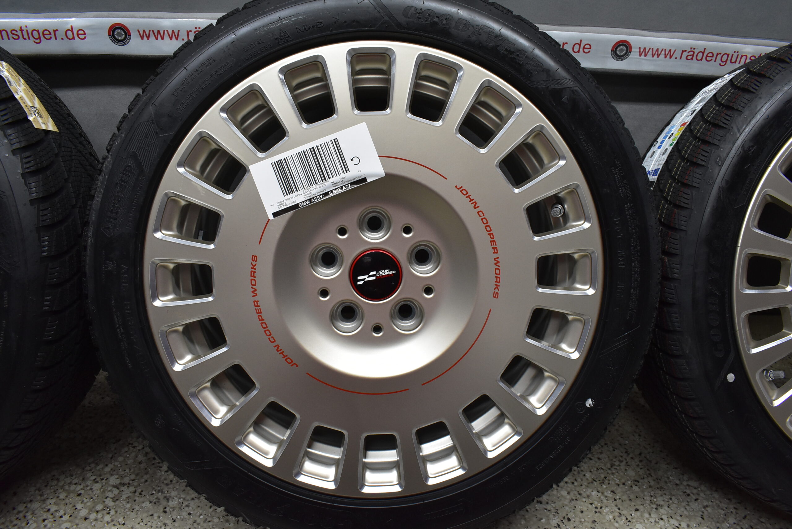 Mini Aceman J05 Alufelgen mit Winterreifen 225 45 R18 95V NEU Lager Nr. 1039 – Bild 6