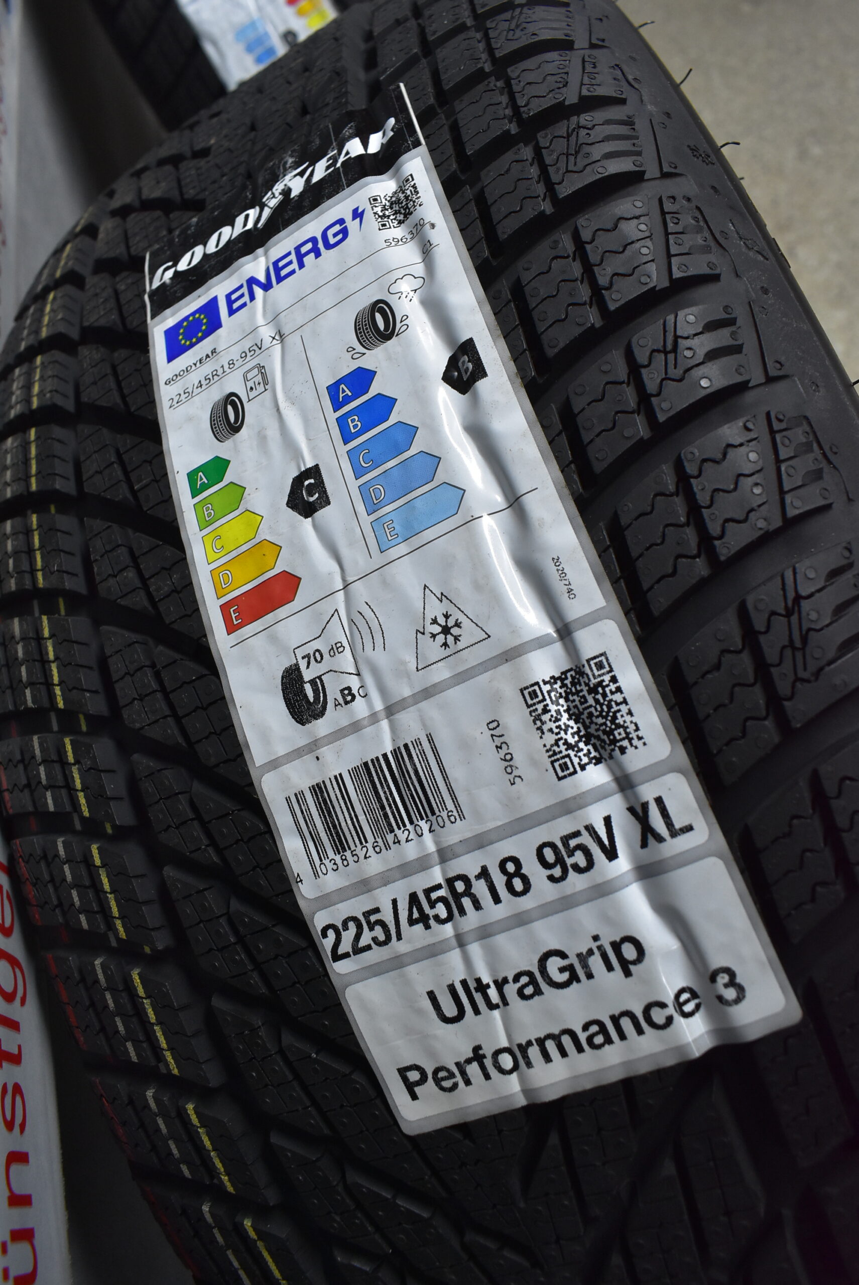 Mini Aceman J05 Alufelgen mit Winterreifen 225 45 R18 95V NEU Lager Nr. 1039 – Bild 14