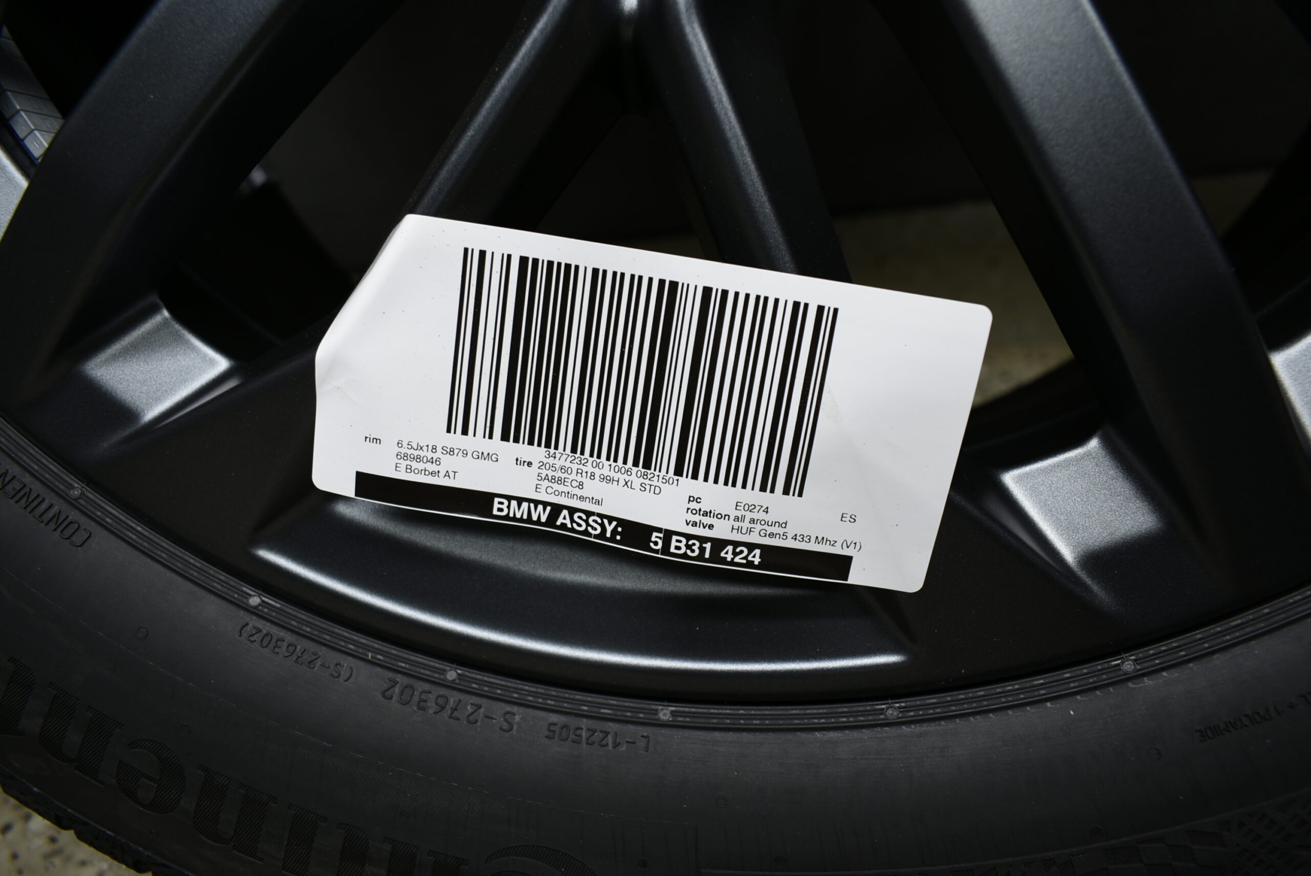 BMW X1 U11 iX1 U11 X2 U10 iX2 U10 U25 Alufelgen mit Winterreifen 205 60 R18 99H Lager Nr. 1107 – Bild 8