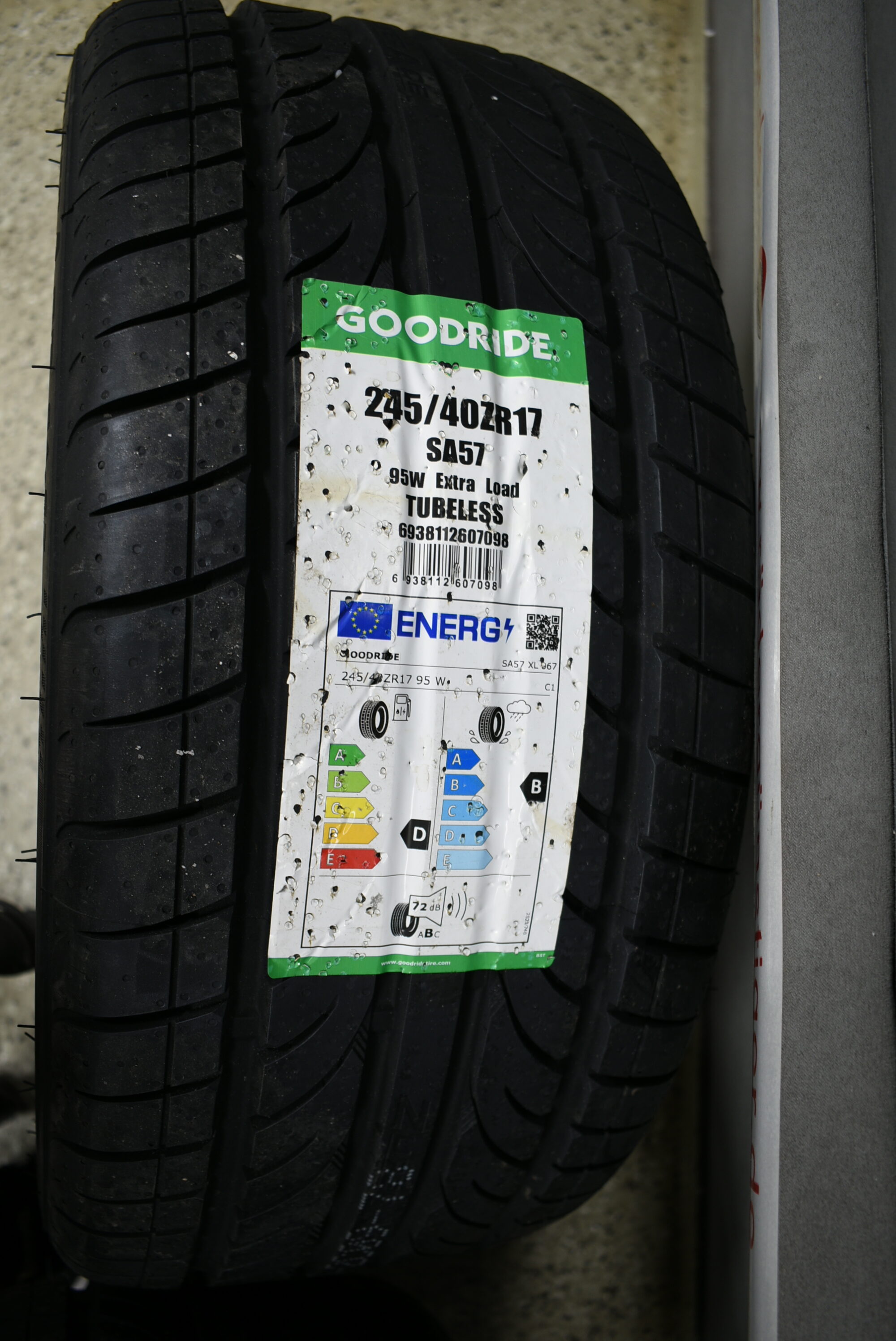 Original Mercedes SLK SLC R172 Alufelgen mir Sommerreifen 17 Zoll Lager Nr. 1142 – Bild 11