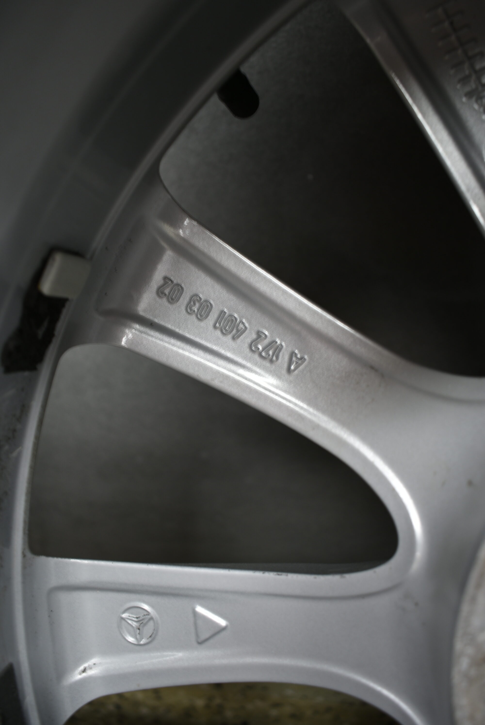 Original Mercedes SLK SLC R172 Alufelgen mir Sommerreifen 17 Zoll Lager Nr. 1142 – Bild 14