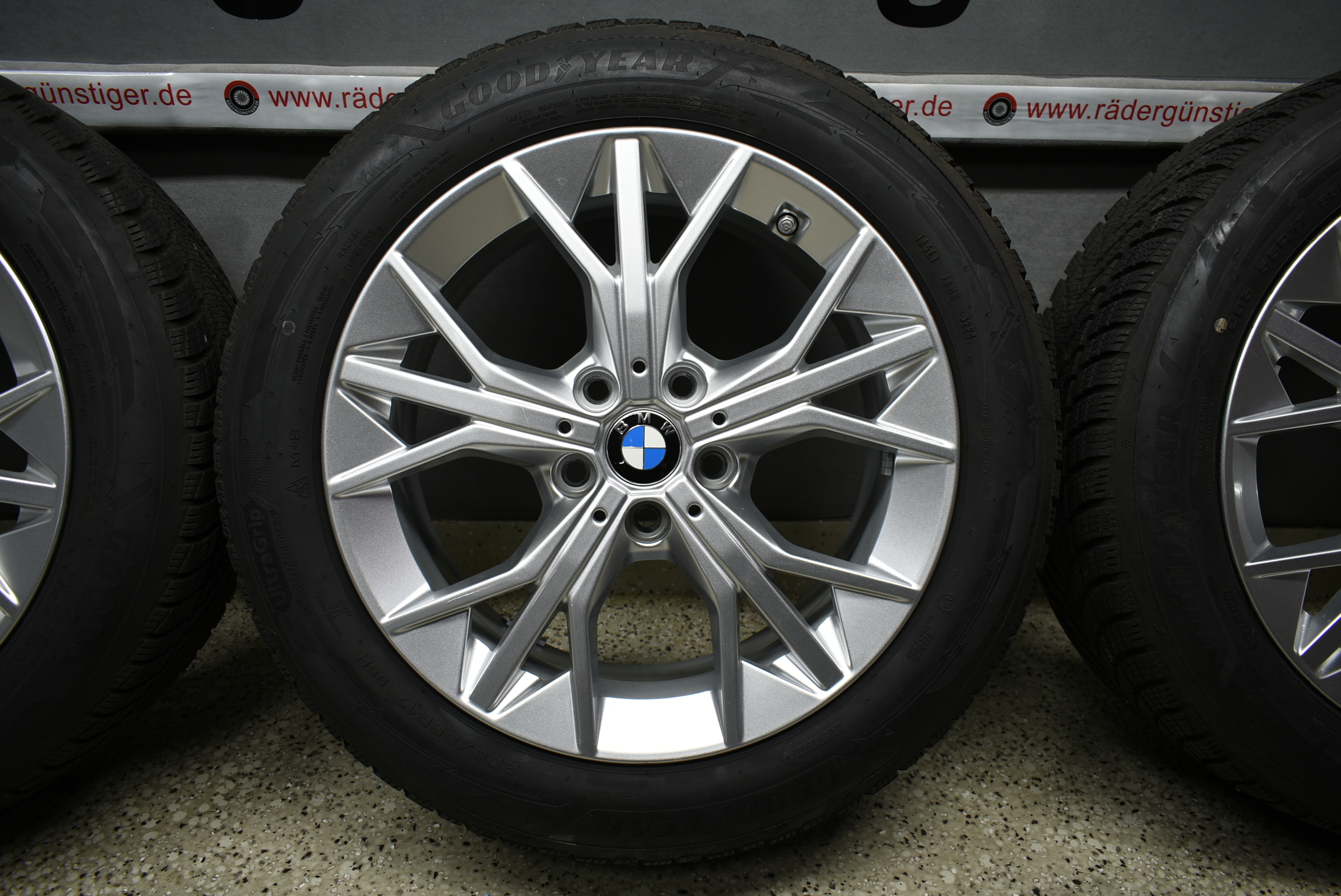 BMW 1er F70 2er F74 Gran Coupé Alufelgen mit Winterreifen 205 55 R17 95H Lager Nr. 1105 – Bild 6