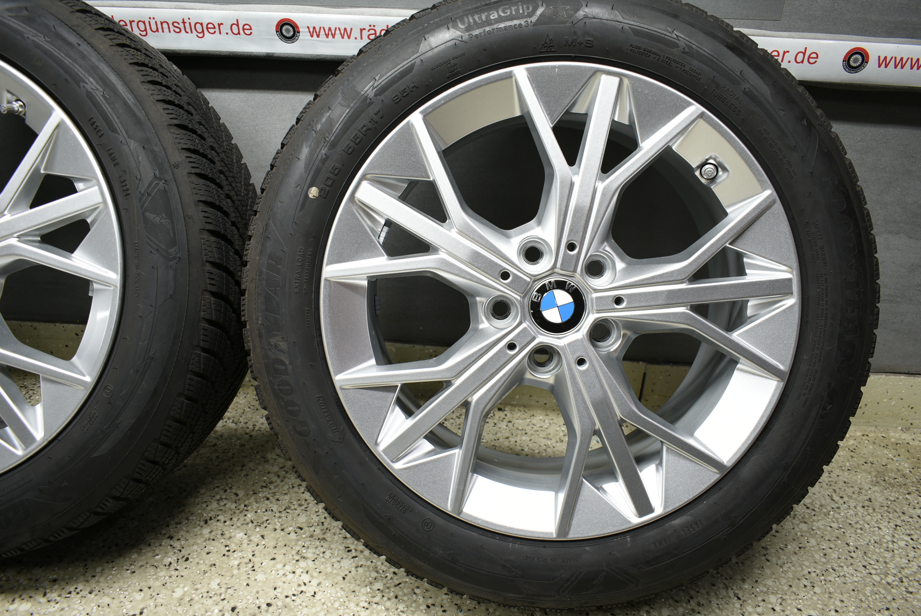 BMW 1er F70 2er F74 Gran Coupé Alufelgen mit Winterreifen 205 55 R17 95H Lager Nr. 1105 – Bild 7