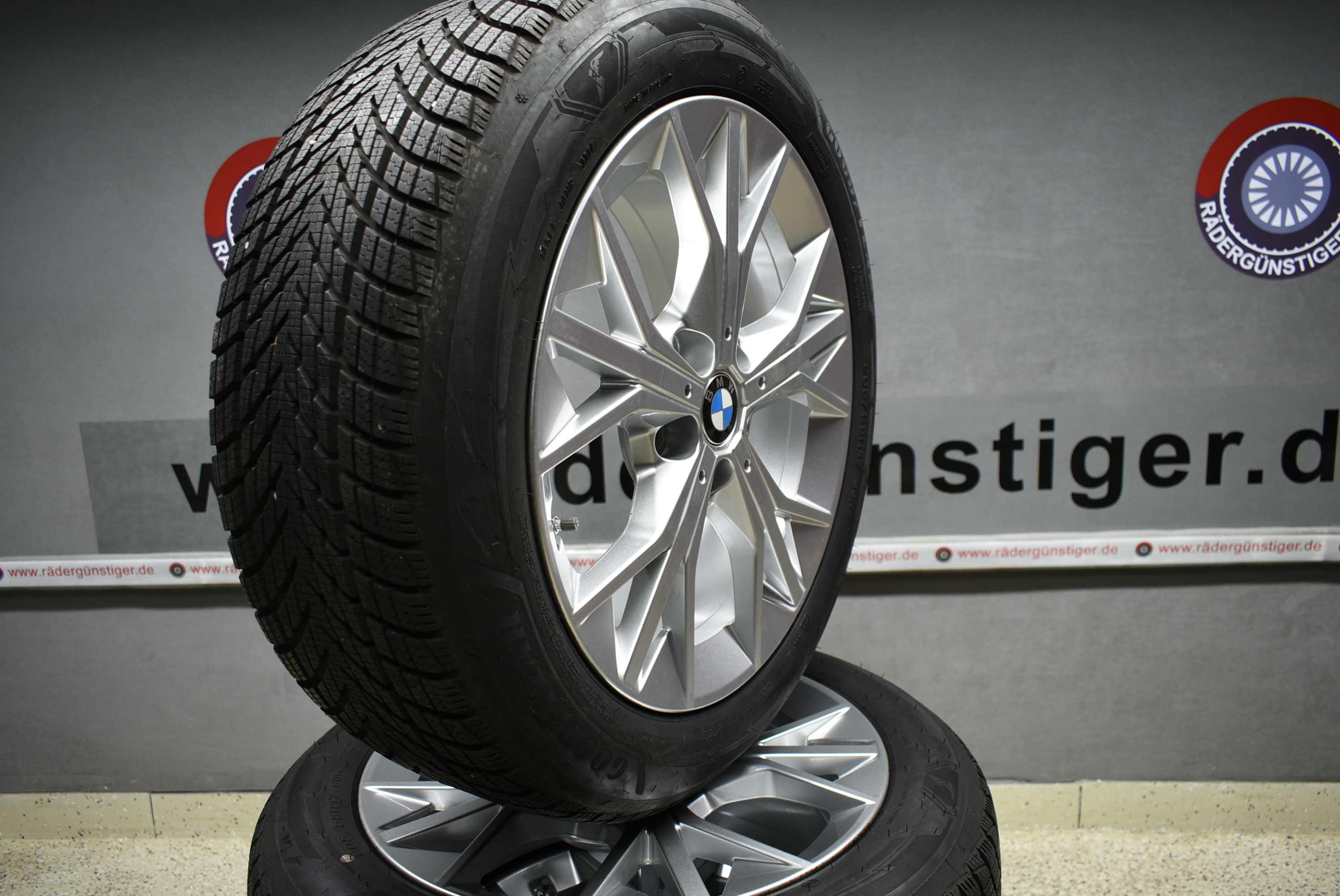 BMW 1er F70 2er F74 Gran Coupé Alufelgen mit Winterreifen 205 55 R17 95H Lager Nr. 1105 – Bild 17