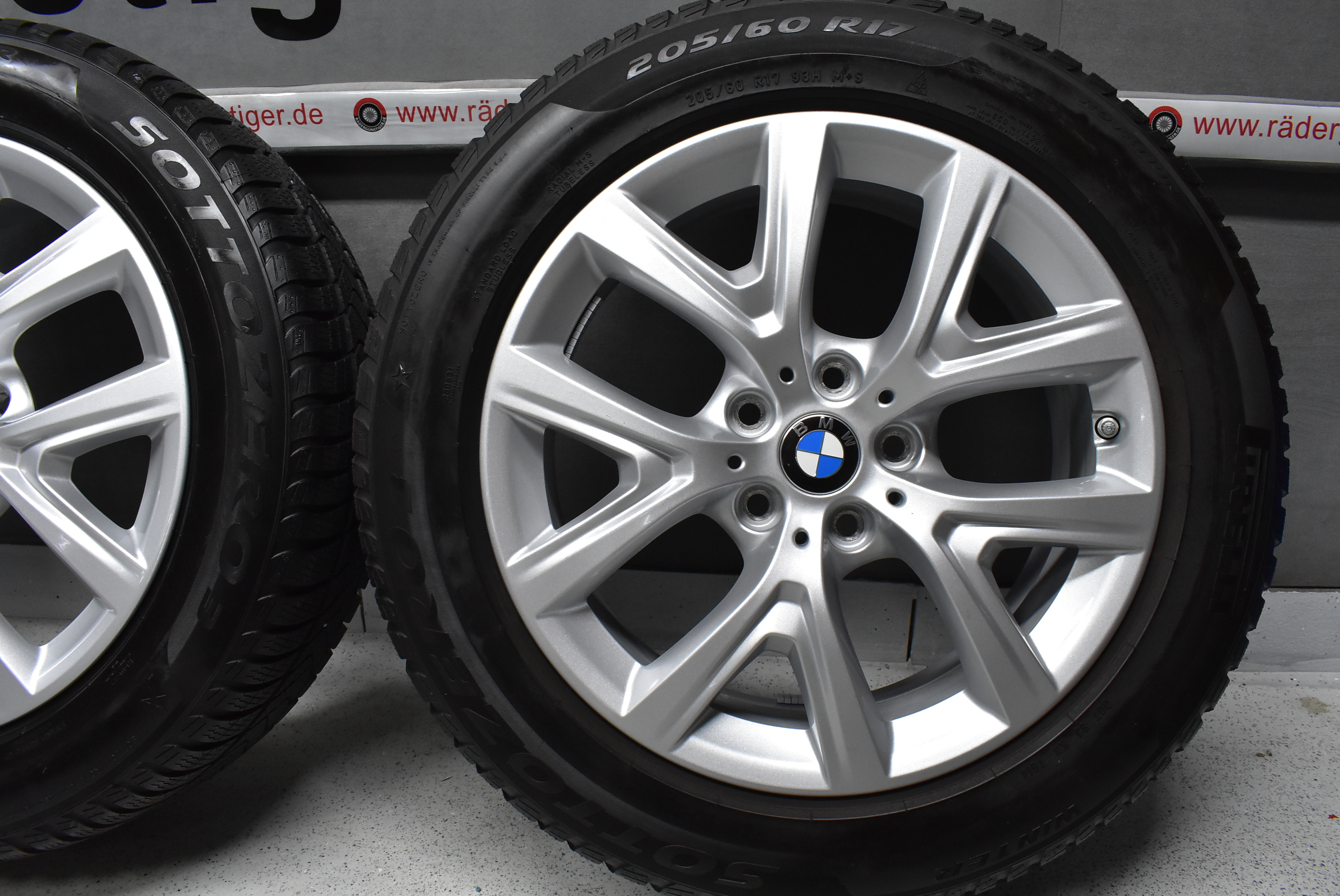 BMW X1 F48 X2 F39 Alufelgen mit Winterreifen 205 60 R17 93 H Lager Nr. 1125 – Bild 4