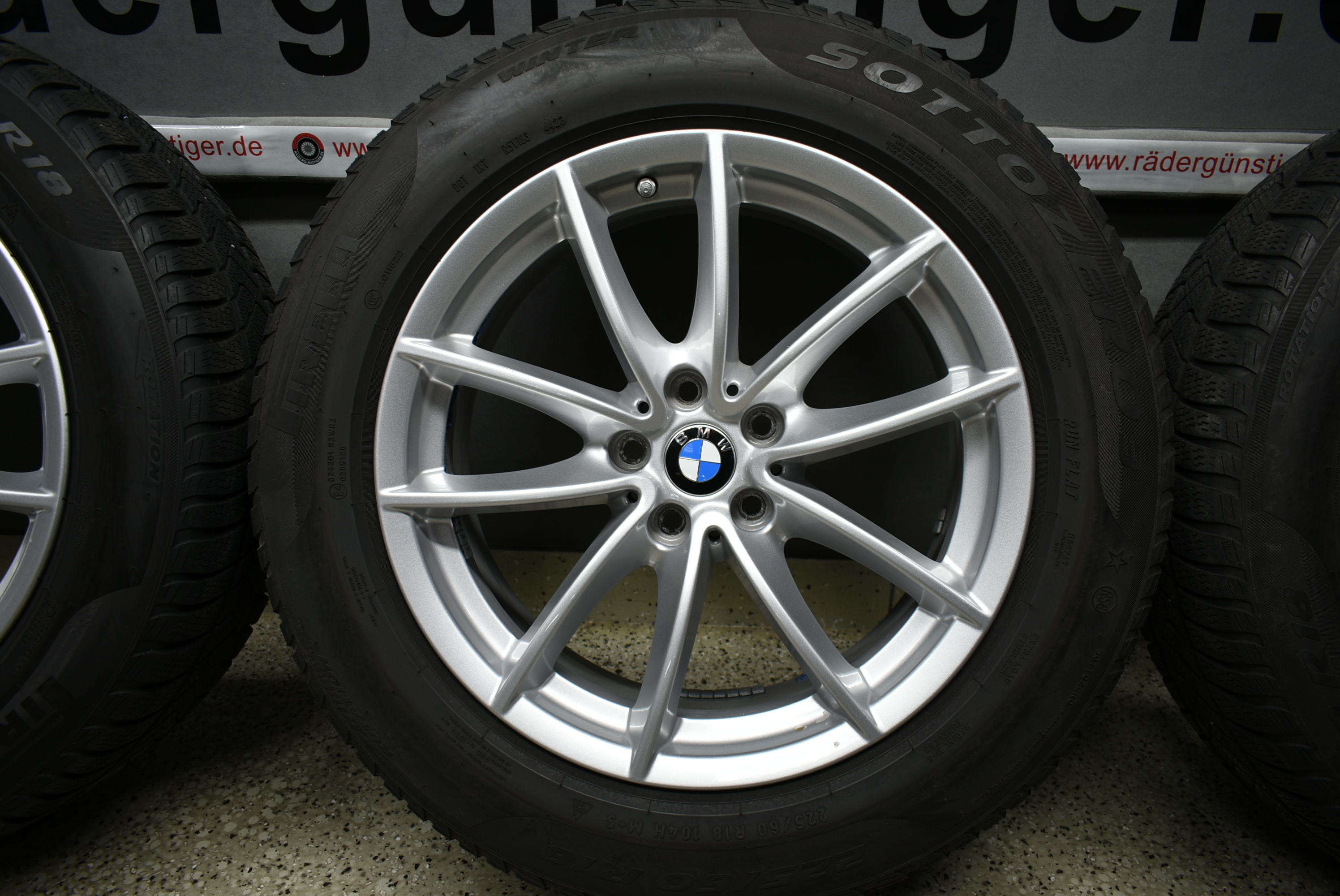 BMW X3 G01 X4 G02 Alufelgen mit Winterreifen 225 60 R18 104 H Lager Nr. 1128 – Bild 6
