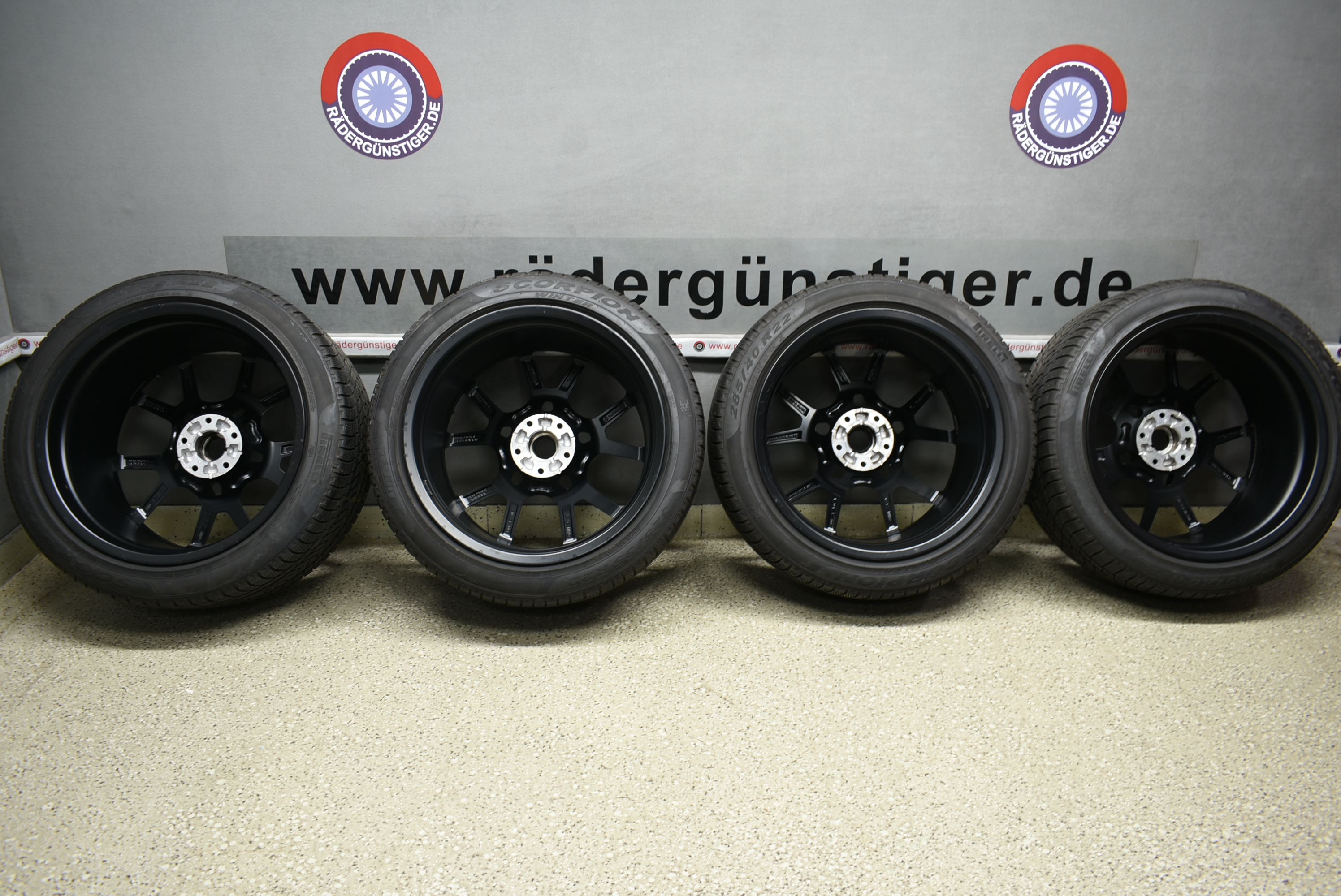 Original Aston Martin DBX AM8 22 Zoll MY83-1007 MY83-9965G Lager Nr. 1162 – Bild 16