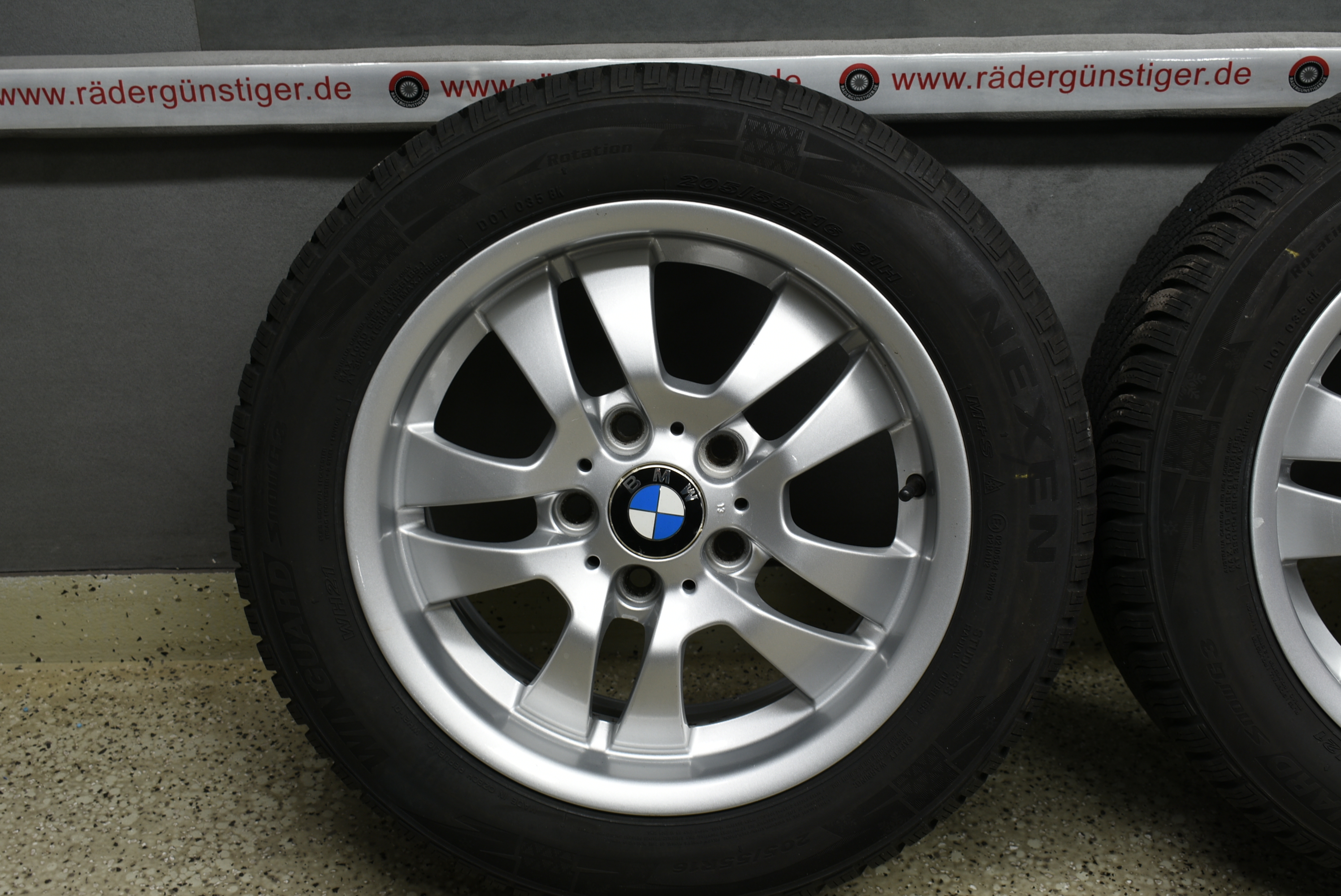BMW 3er E90 E91 E93 Alufelgen mit Winterreifen 205 55 R16 91H Lager Nr. 1182 – Bild 4
