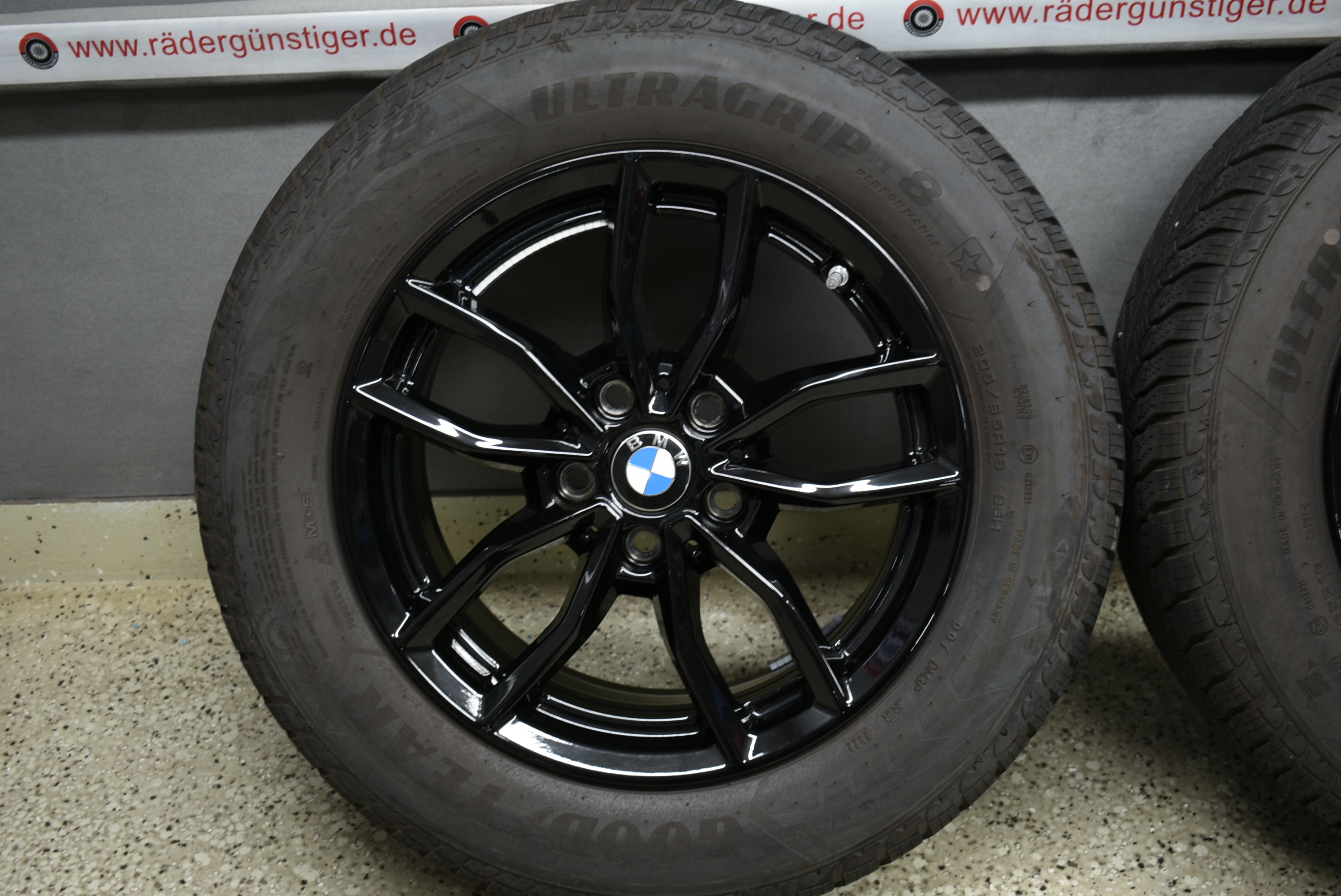 BMW 2er Active Tour U06 Alufelgen Winterräder 205 65 R16 95H Lager Nr. 1174 – Bild 4