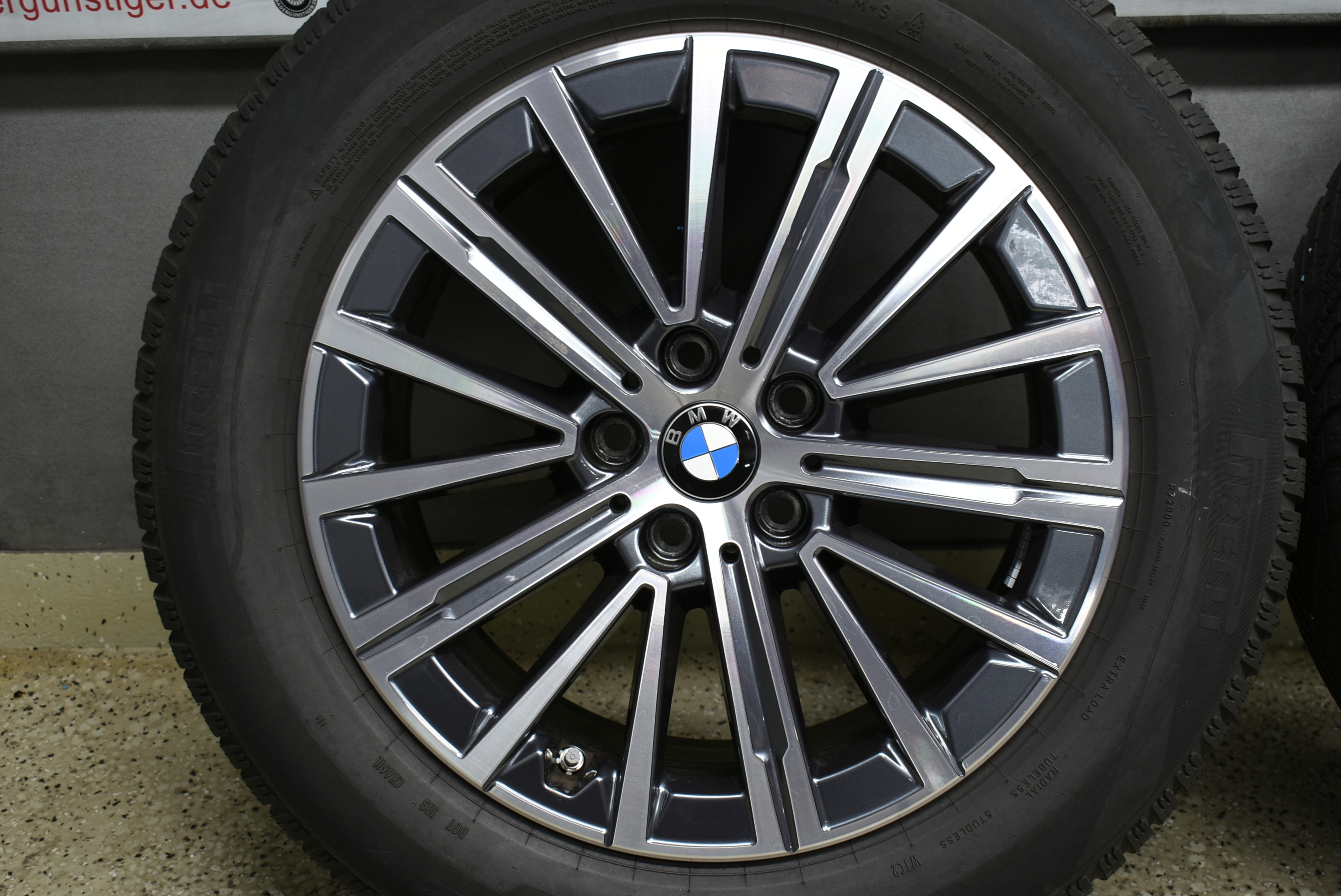 BMW X1 U11 X2 U10 Alufelgen mit Winterreifen 205 65 R17 100H Lager Nr. 1191 – Bild 4
